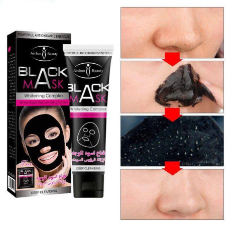 Masque noir pour éliminer les points noirs