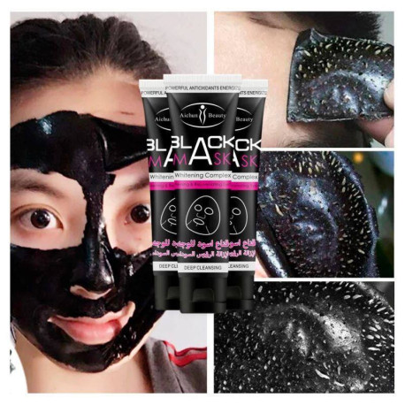 Masque noir pour éliminer les points noirs